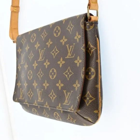 Authentic Louis Vuitton Monogram Musette Tango Shoulder Bag - Picture 6 of 7